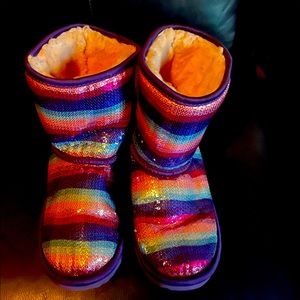 Like New Purple Stripe Sequin Ugg Girl Boots Size 2